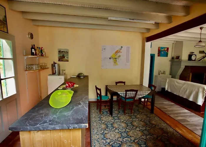 Domaine De La Tapie *